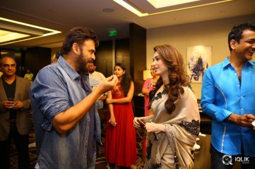 TSR Felicitates Gautamiputra Satakarni Team